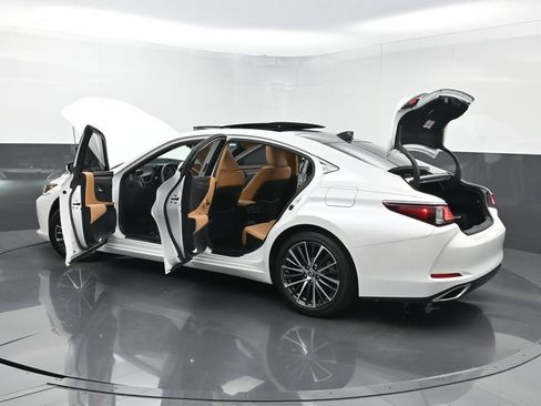 Used 2023 Lexus ES 350 w/ Premium Package FWD image 40