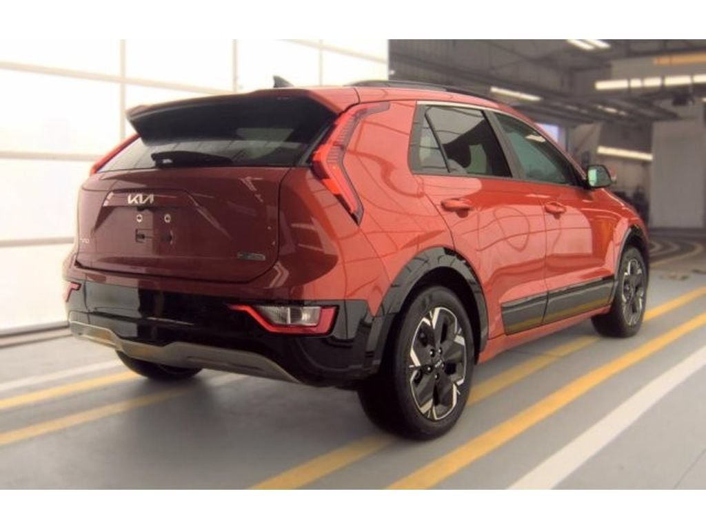 Used 2023 Kia Niro Wind FWD image 3