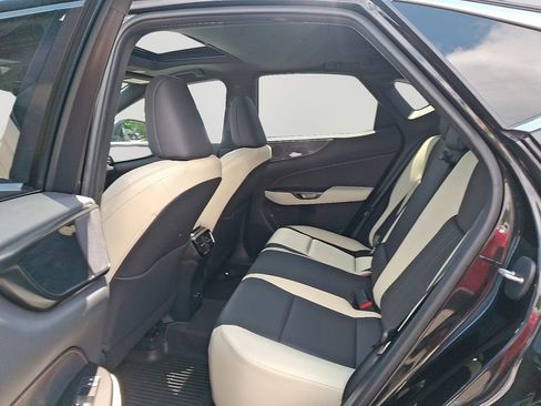 Used 2023 Lexus NX 350 AWD image 8
