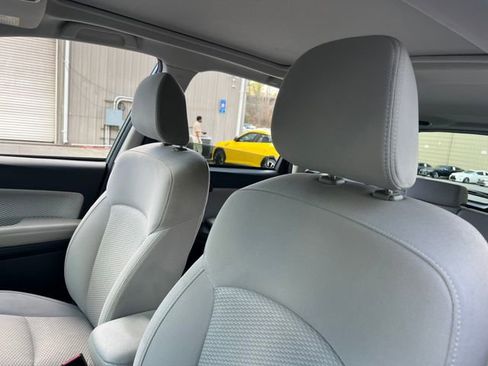 Used 2017 Subaru Forester 2.5i Premium w/ Popular Package #2A image 14