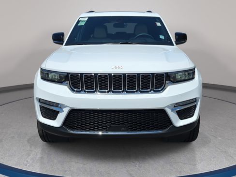 New 2025 Jeep Grand Cherokee Limited AWD/4WD image 2