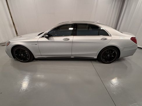 Used 2019 Mercedes-Benz S 63 AMG S 4MATIC Sedan image 9