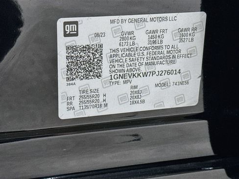 Used 2023 Chevrolet Traverse Premier w/ LPO, Floor Liner Package AWD/4WD image 38