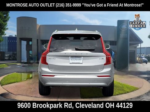 Certified 2023 Volvo XC90 B5 Core w/ Climate Package AWD/4WD image 6