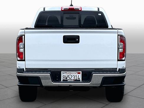 Used 2016 GMC Canyon SLT AWD/4WD image 4