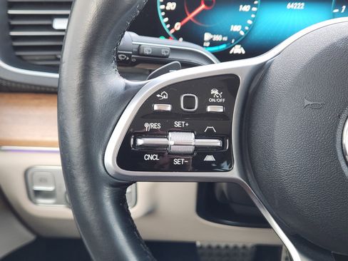 Used 2022 Mercedes-Benz GLS 450 4MATIC image 29