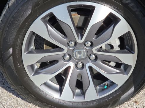 Used 2021 Honda Odyssey EX-L image 11