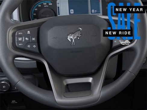 New 2025 Ford Bronco Badlands image 14