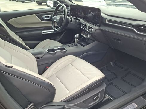 Used 2024 Ford Mustang Premium RWD image 22