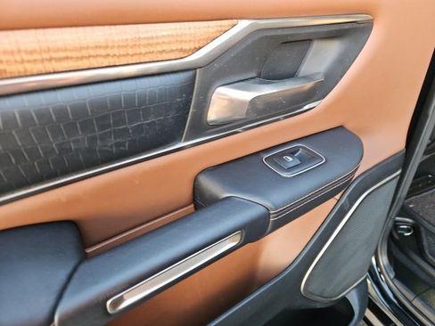 Used 2019 RAM 1500 Limited image 22