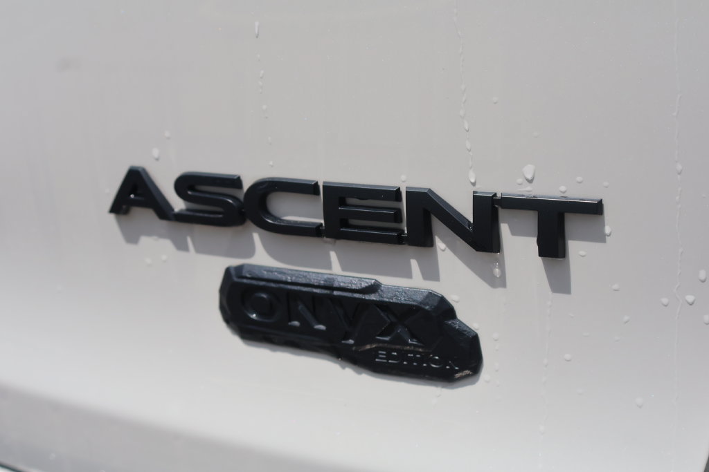 Certified 2025 Subaru Ascent Bronze Edition w/ Onyx Package AWD/4WD image 9