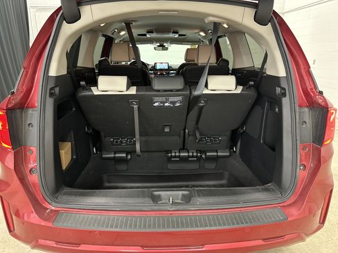 Used 2025 Honda Odyssey Elite image 22