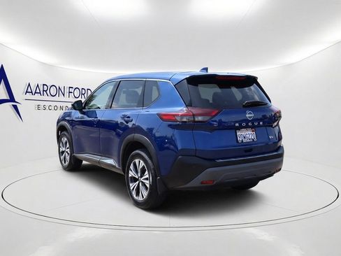 Used 2023 Nissan Rogue SV FWD image 7