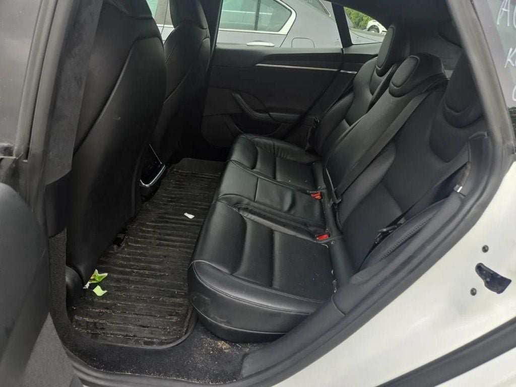Used 2022 Tesla Model S AWD/4WD image 7