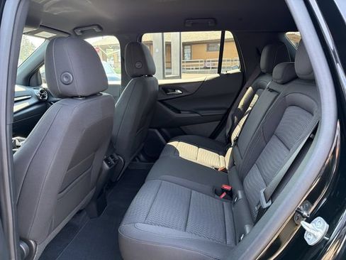 Used 2025 Chevrolet Equinox LT FWD image 15