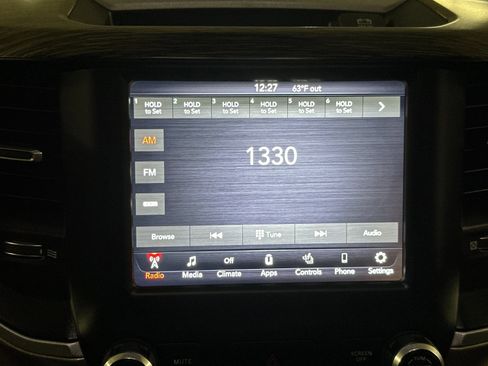 Used 2020 RAM 1500 Laramie image 16