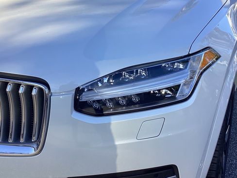 Certified 2025 Volvo XC90 T8 Plus w/ Protection Package Premier image 6