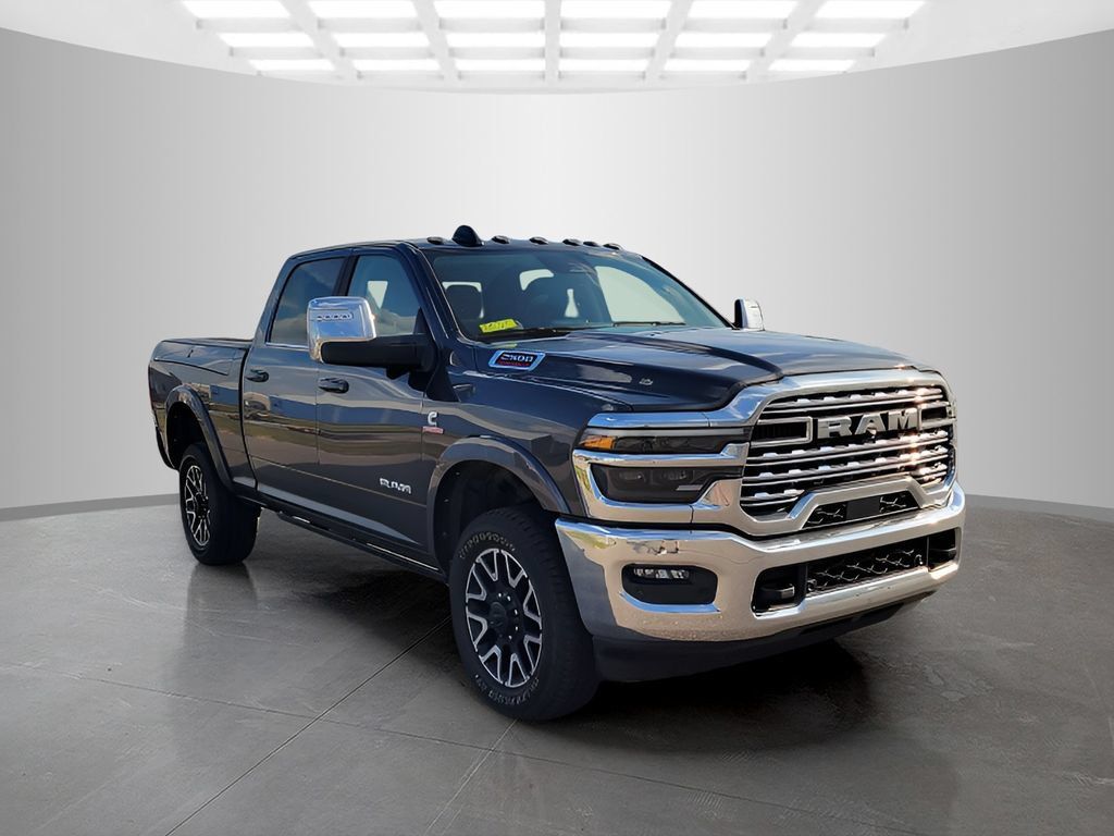 Used 2025 RAM 2500 Limited AWD/4WD image 5