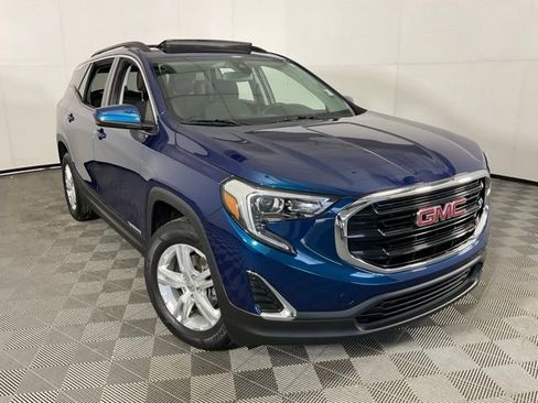 Used 2020 GMC Terrain SLE w/ Driver Convenience Package image 47