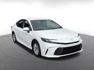 Used 2026 Toyota Camry LE FWD video 2