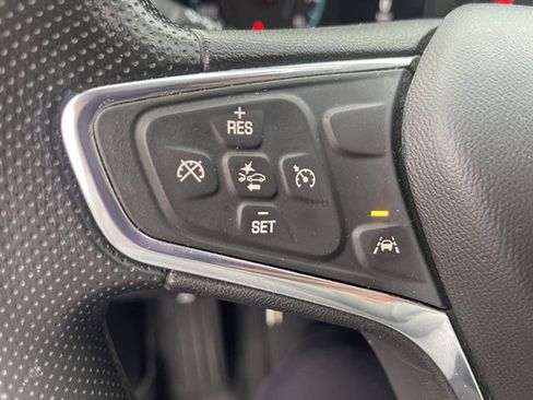 Used 2020 Chevrolet Equinox LS image 10