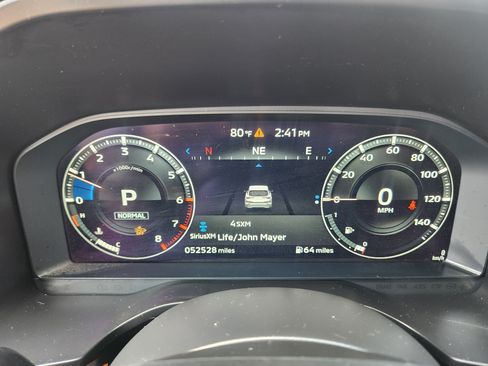 Used 2023 Mitsubishi Outlander SEL 40th Anniversary AWD/4WD image 11