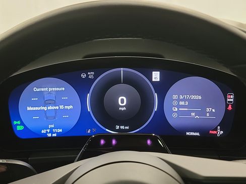 New 2026 Porsche Macan Electric image 19