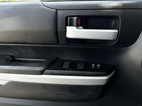 Used 2019 Toyota Tundra SR5 w/ SR5 Upgrade Package RWD image 24