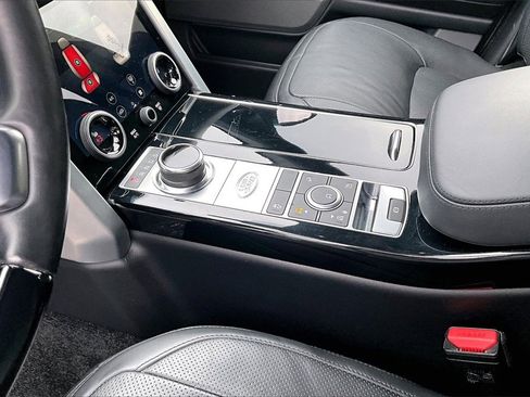 Used 2021 Land Rover Range Rover P525 Westminster Edition LWB image 18