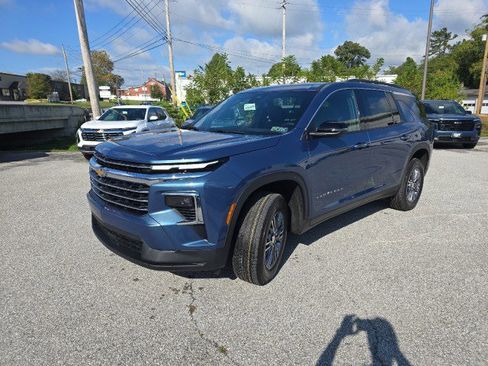 New 2026 Chevrolet Traverse LT image 6