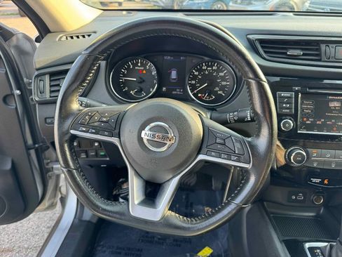 Used 2020 Nissan Rogue S w/ Special Edition Package image 13