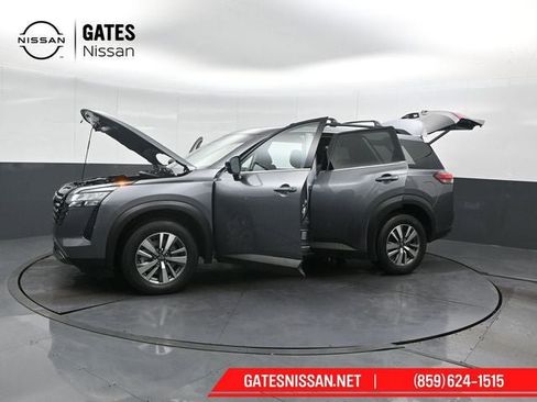 New 2026 Nissan Pathfinder SL image 59