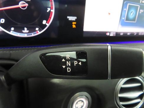 Used 2018 Mercedes-Benz S 560 Sedan image 26