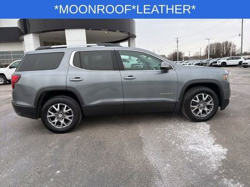 Used 2021 GMC Acadia SLT image 16