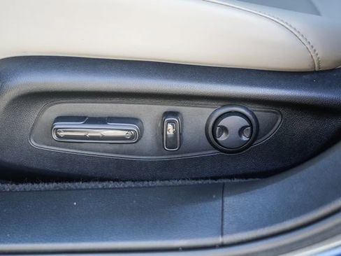 Used 2025 Honda Accord Touring image 24