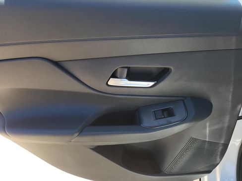 New 2026 Nissan Sentra SR FWD image 12