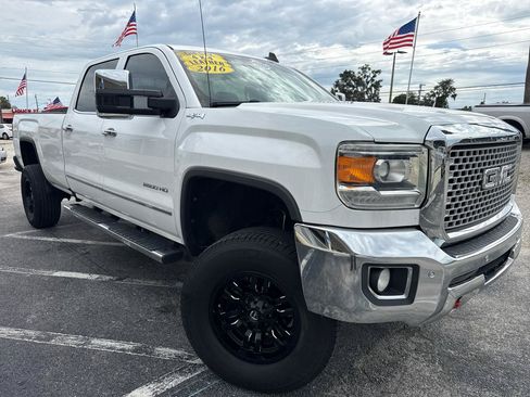 Used 2016 GMC Sierra 2500 SLT w/ Duramax Plus Package AWD/4WD image 53