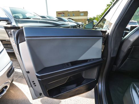 Used 2025 Tesla Cybertruck AWD Crew Cab image 12