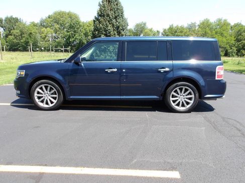 Used 2017 Ford Flex Limited FWD image 11