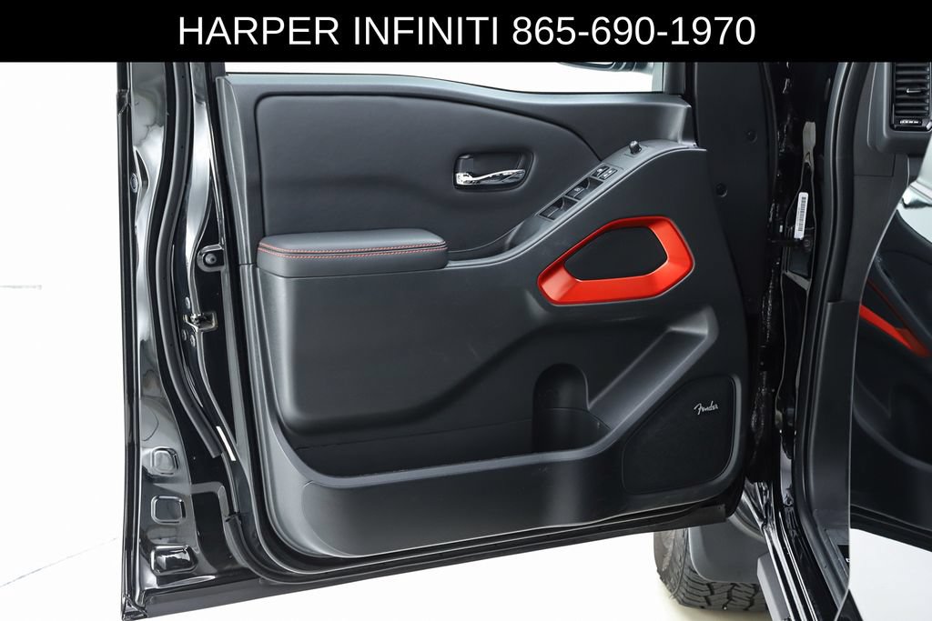 Used 2023 Nissan Frontier PRO-4X w/ Pro Convenience Package AWD/4WD image 19
