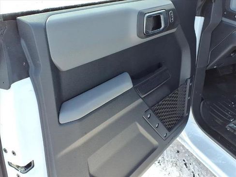 Certified 2023 Ford Bronco Big Bend image 3