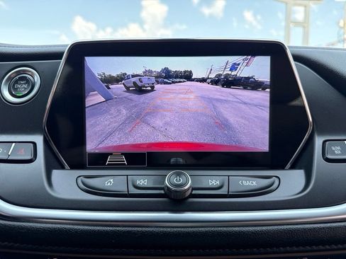 Used 2020 Chevrolet Blazer Premier FWD image 17