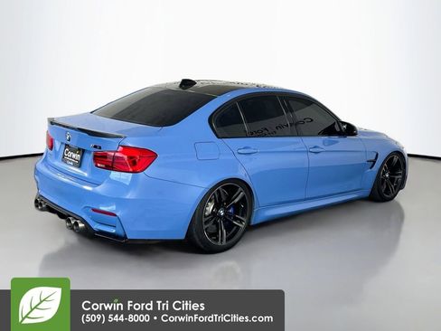 Used 2016 BMW M3 RWD image 15