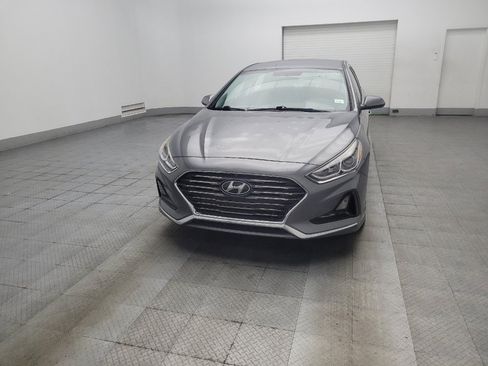 Used 2019 Hyundai Sonata SE w/ Winter Weather Package FWD image 15