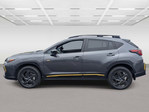 Used 2025 Subaru Crosstrek 2.5i Sport w/ Crosstrek Mirror Package AWD/4WD image 2