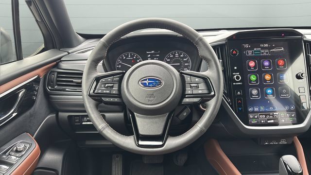 Used 2025 Subaru Forester Touring AWD/4WD image 13