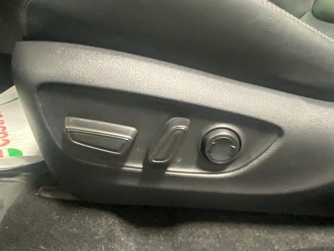 Used 2023 Toyota RAV4 XLE Premium image 12