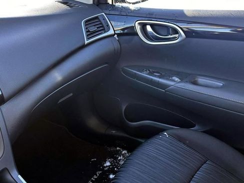 Used 2019 Nissan Sentra SV w/ Special Edition Package image 30