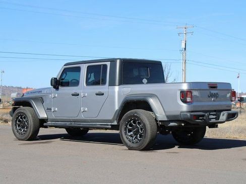 Used 2020 Jeep Gladiator Sport w/ Quick Order Package 24S image 4