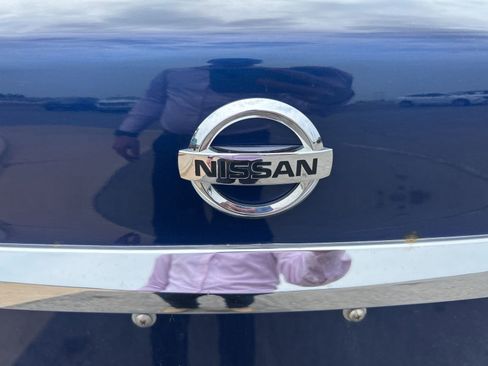 Used 2019 Nissan Sentra SV FWD image 9